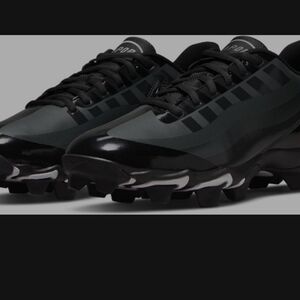 Nike Black Soccer Cleats